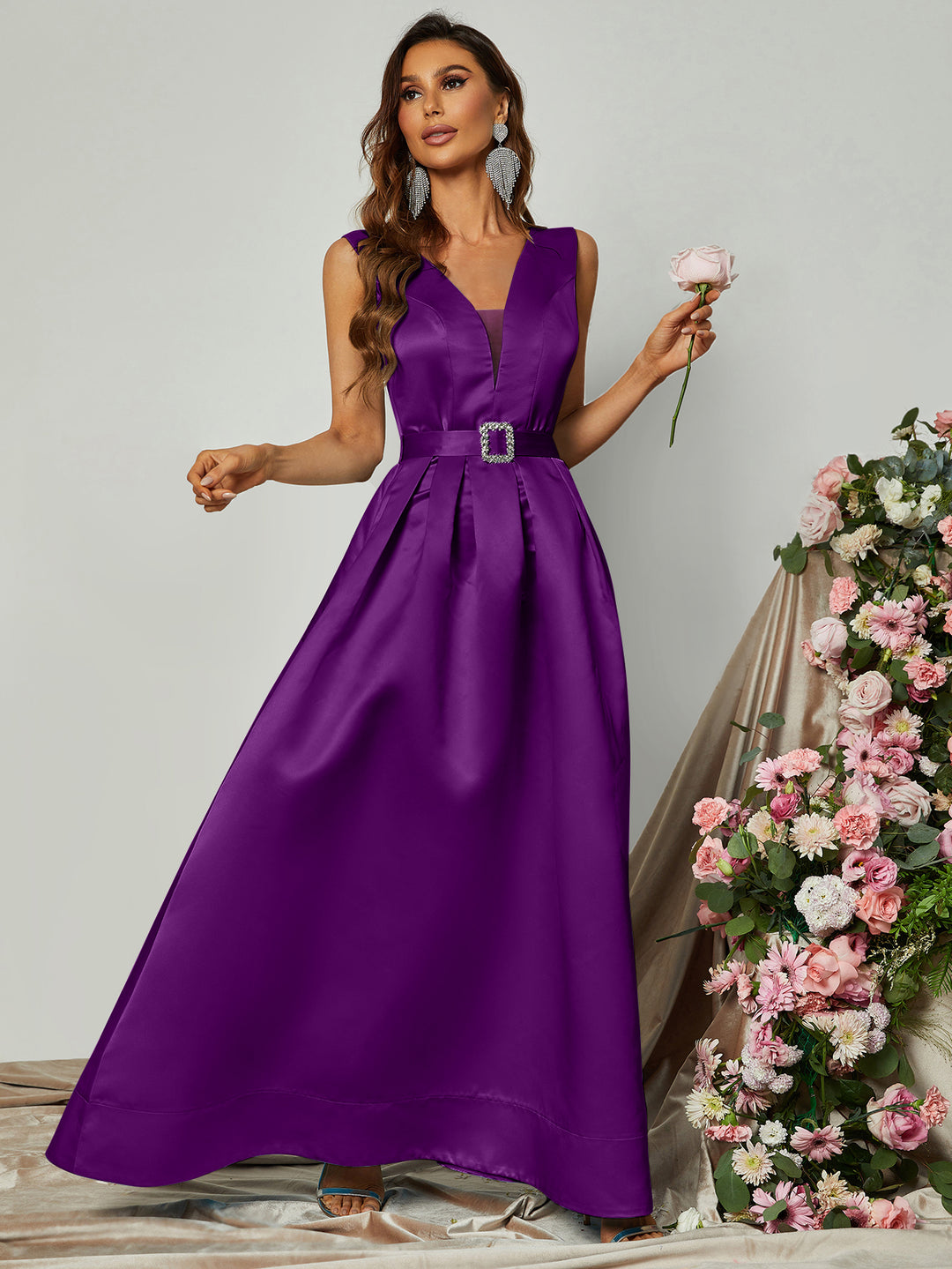 Elegant V Neck Sleeveless Fold Pleated Ball Gown