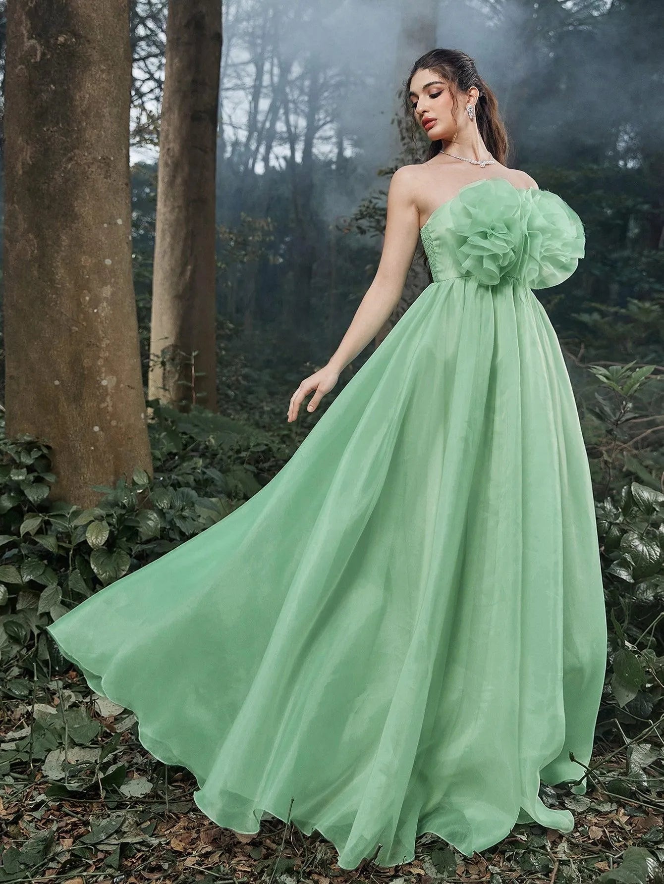 Elegant Organza Flower Decorate Strapless Party Dress