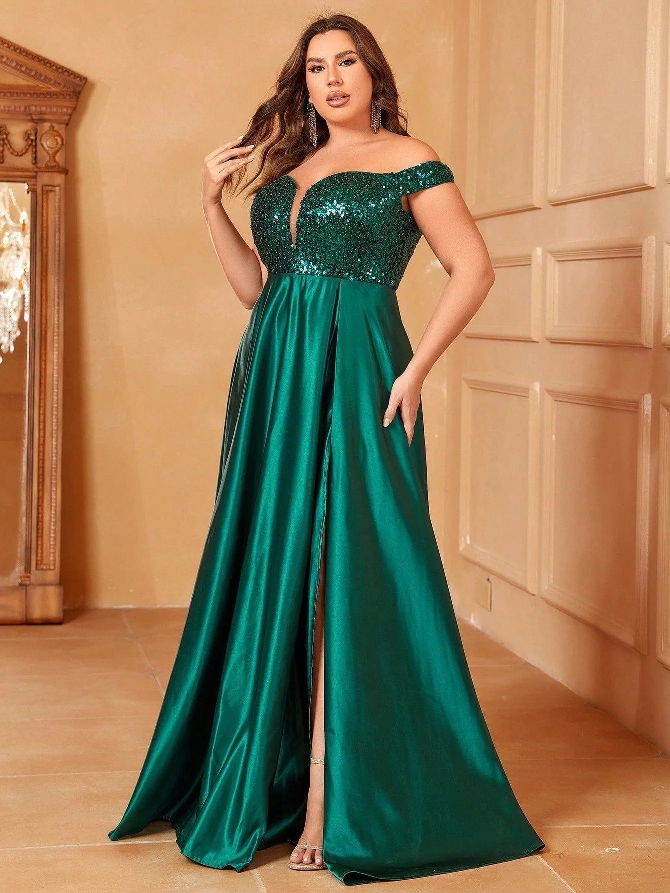 Plus Sweetheart Neckline Contrast Sequin Satin Prom Dress