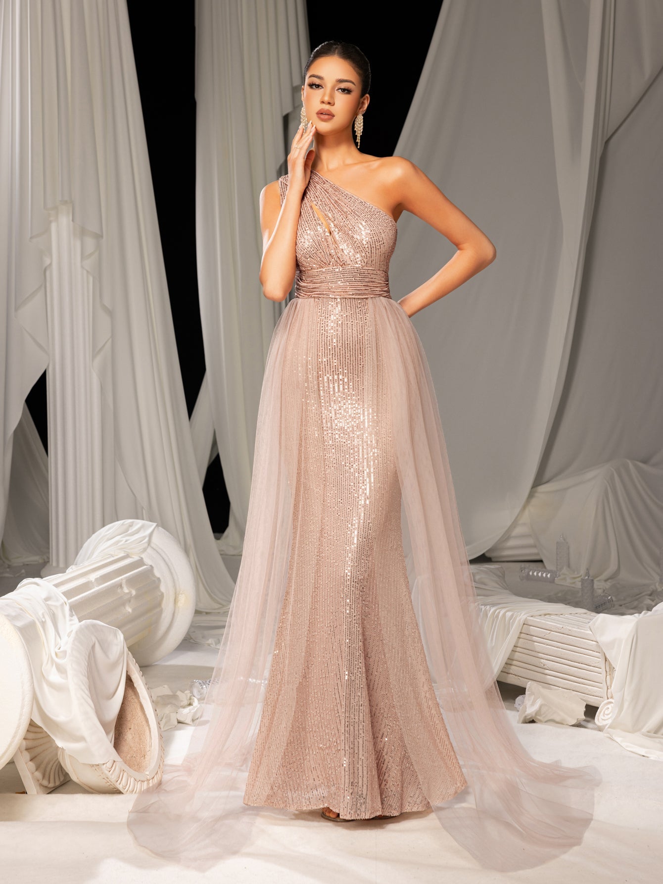 Elegant One Shoulder Sleeveless Mesh Overlay Sequin Formal Prom Dress