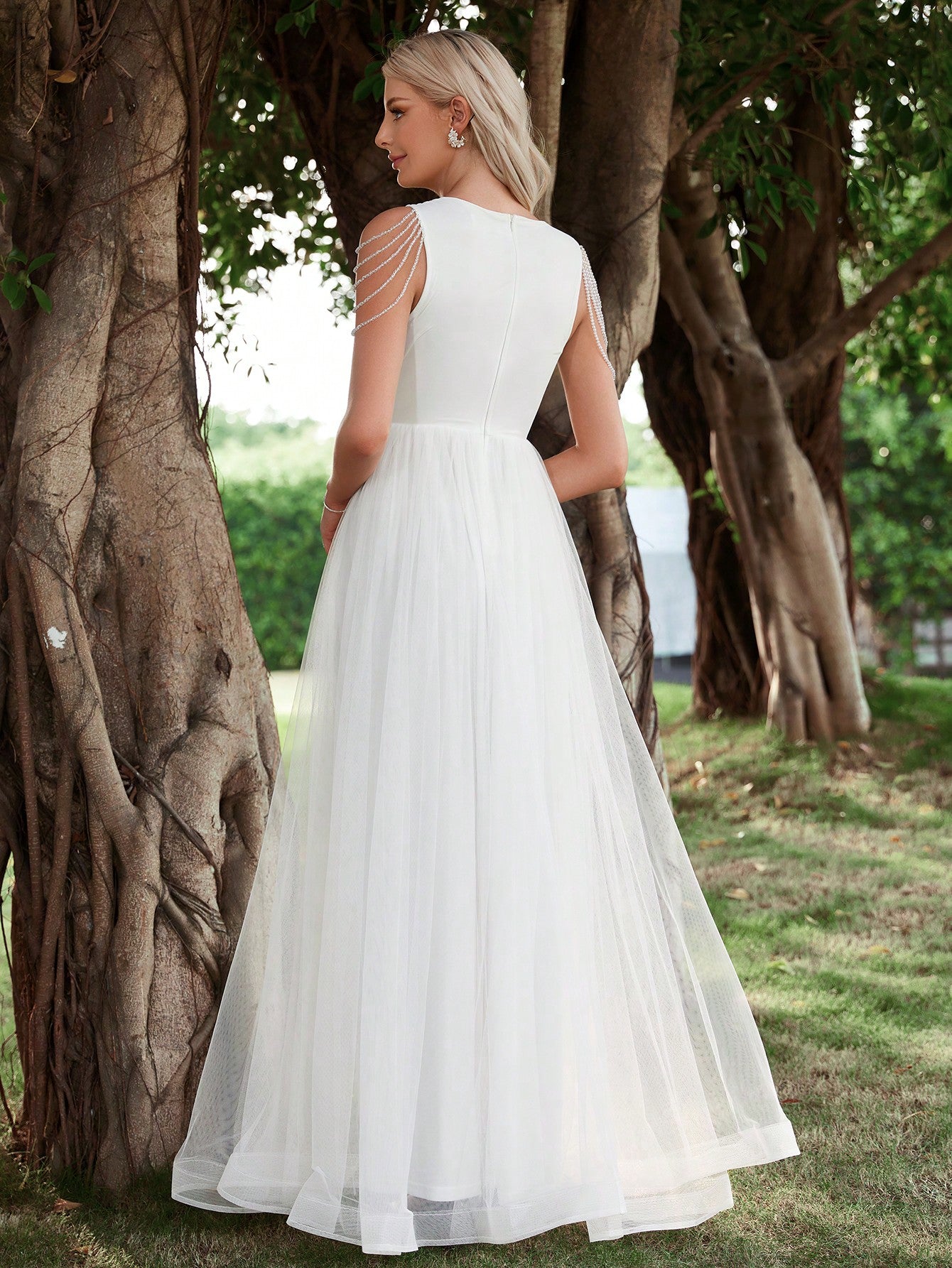 Chain Detail Plunging Neck Mesh Wedding Dress