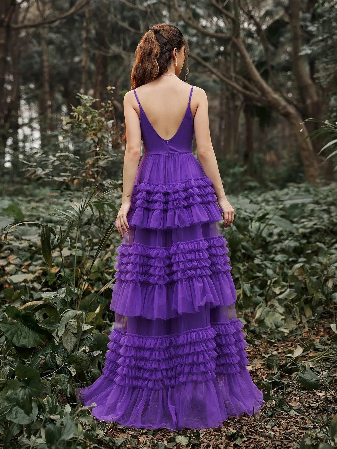 Gorgeous Plunging Neck Tiered Tulle Slip Prom Dress