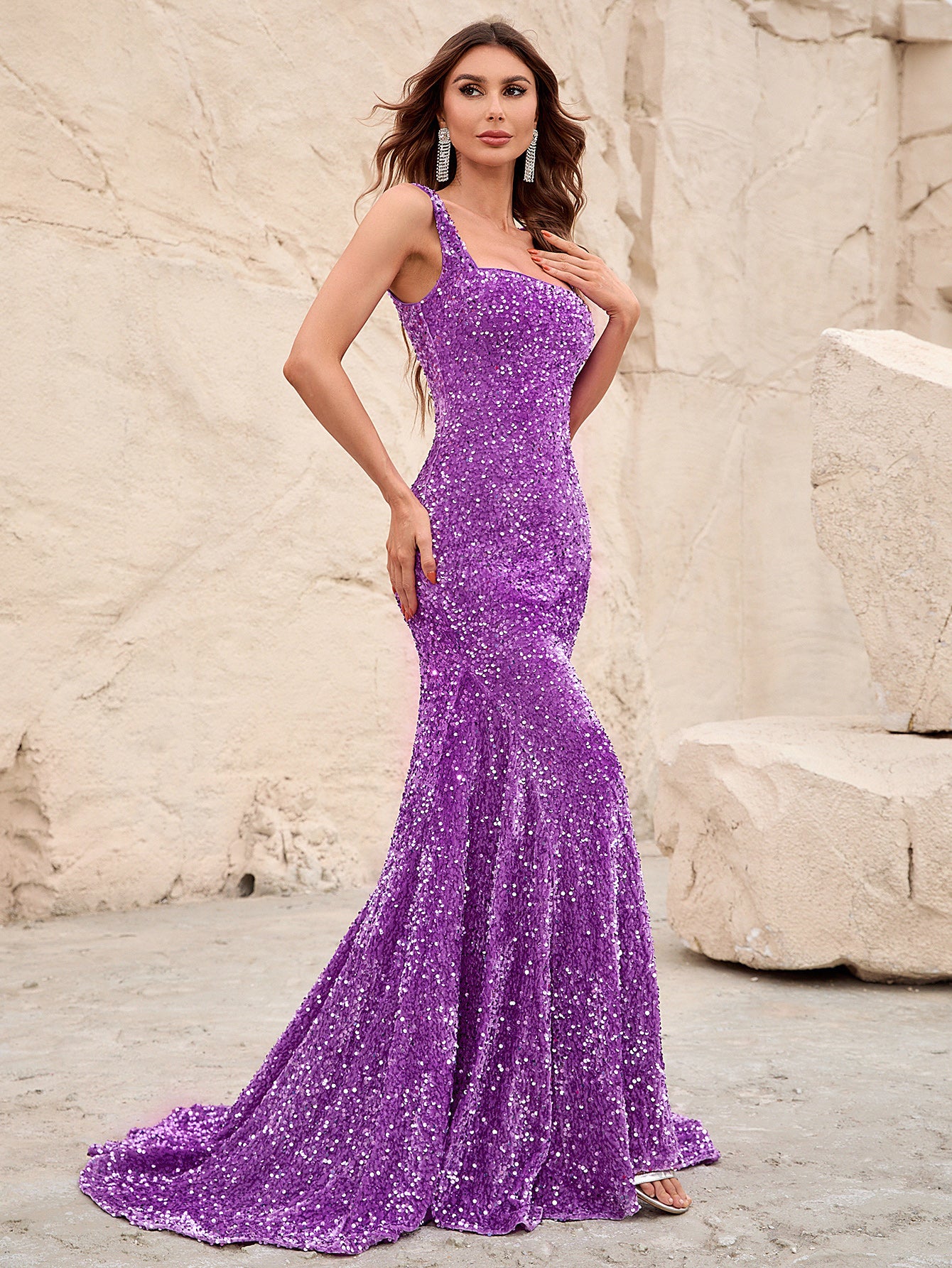 Square Neck Sleeveless Sequin Mermaid Dresses