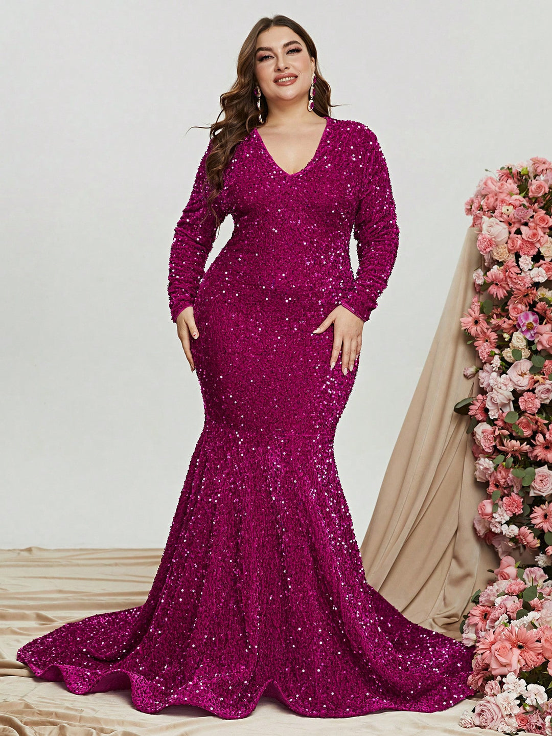 Plus Size Elegant V Neck Long Sleeve Sequin Mermaid Dresses