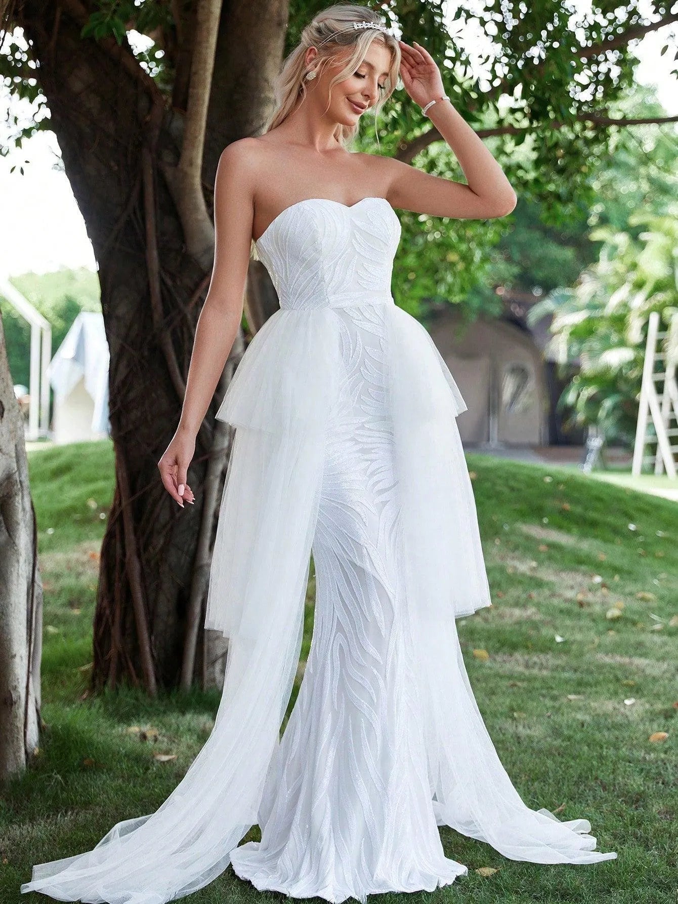 Contrast Mesh Mermaid Hem Sequin Tube Wedding Dress