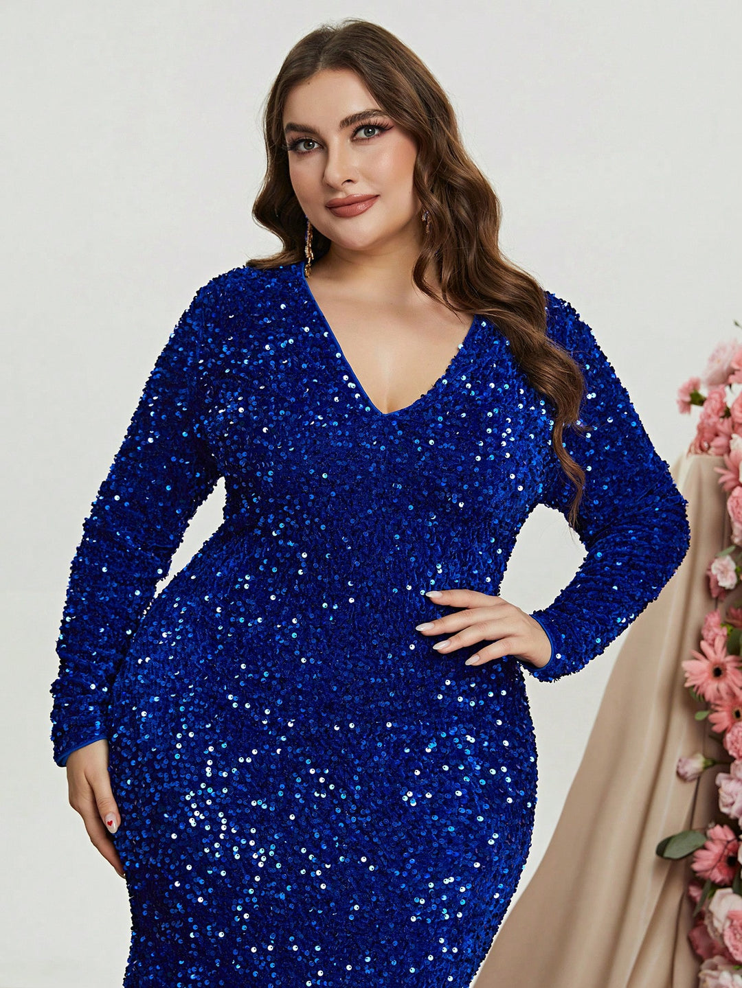 Plus Size Elegant V Neck Long Sleeve Sequin Mermaid Dresses