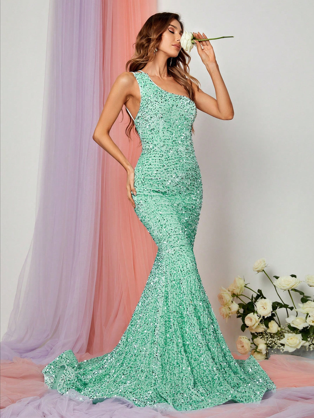 Elegant One Shoulder Sleeveless Sequin Mermaid Dresses