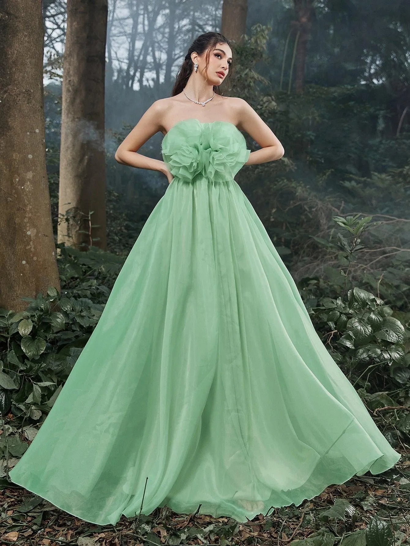 Elegant Organza Flower Decorate Strapless Party Dress