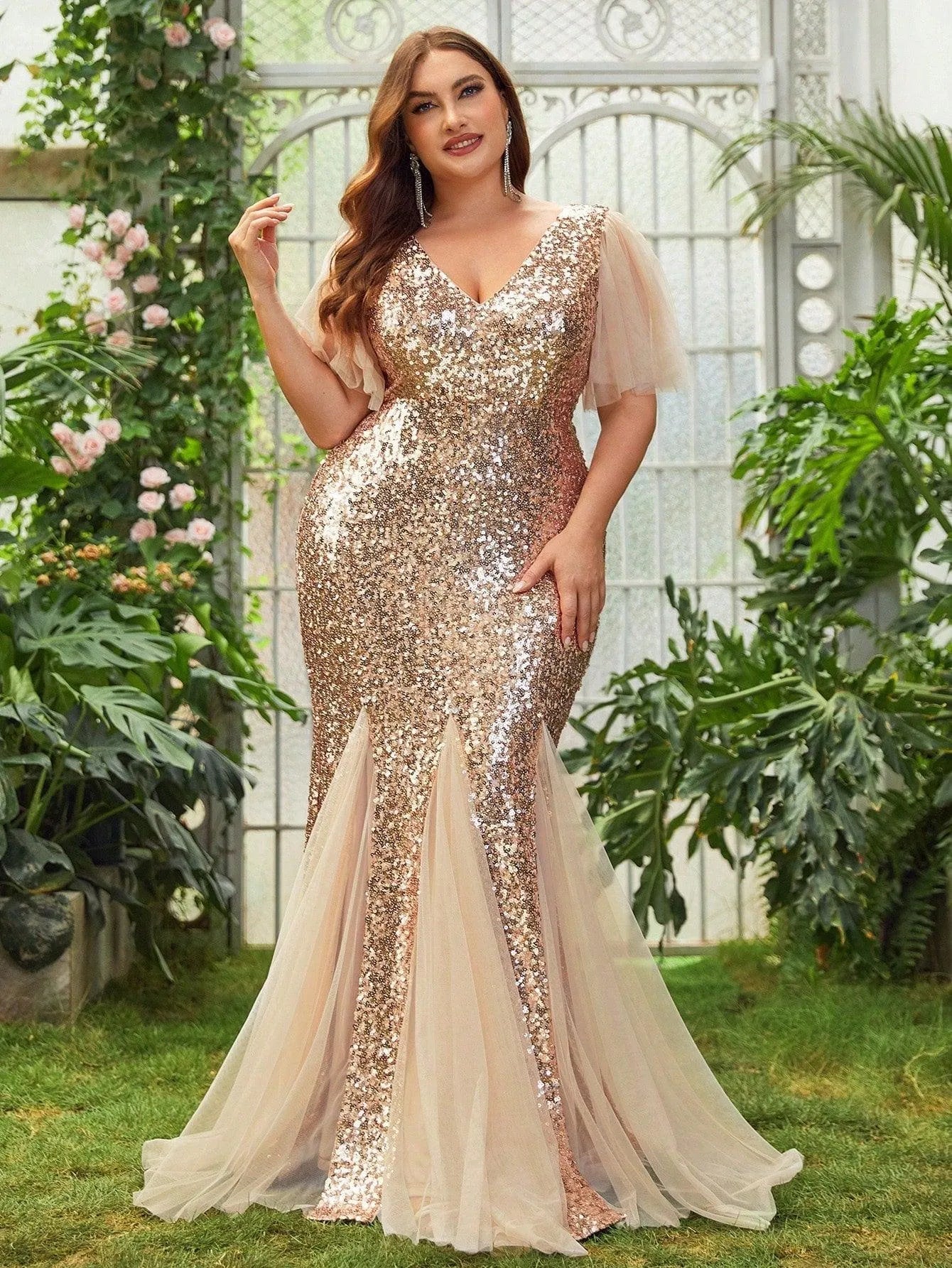 Plus Mesh Mermaid Hem Sequin Formal Dress