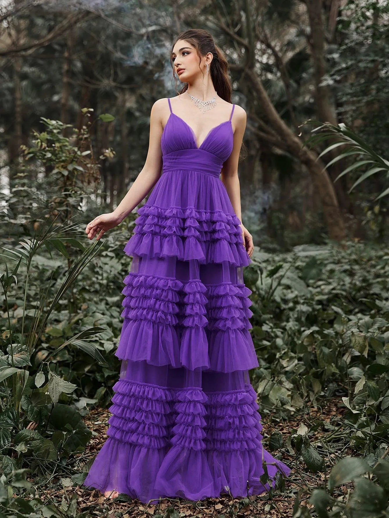 Gorgeous Plunging Neck Tiered Tulle Slip Prom Dress