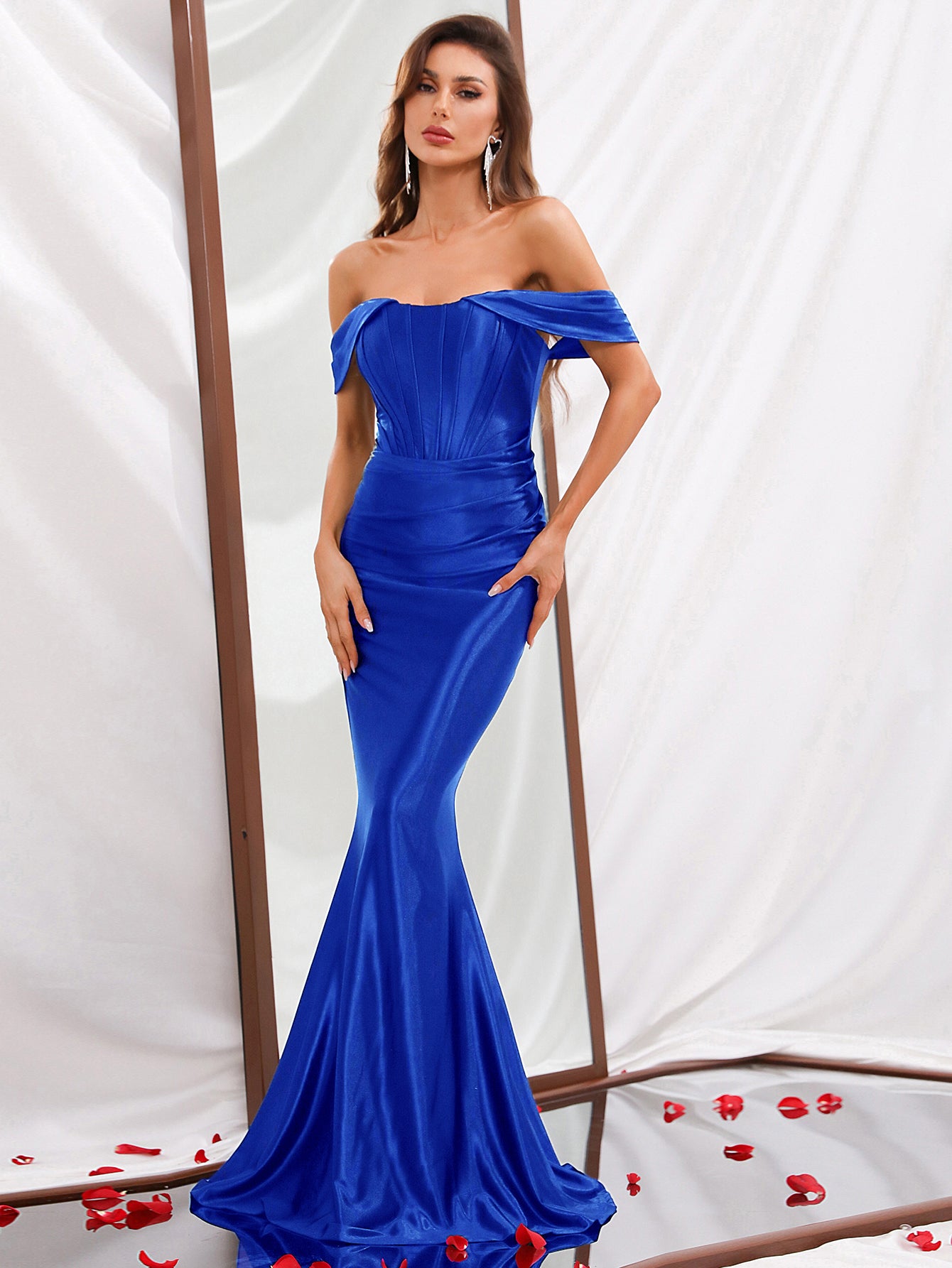 Elegant Off Shoulder Pleated Satin Mermaid Dresses