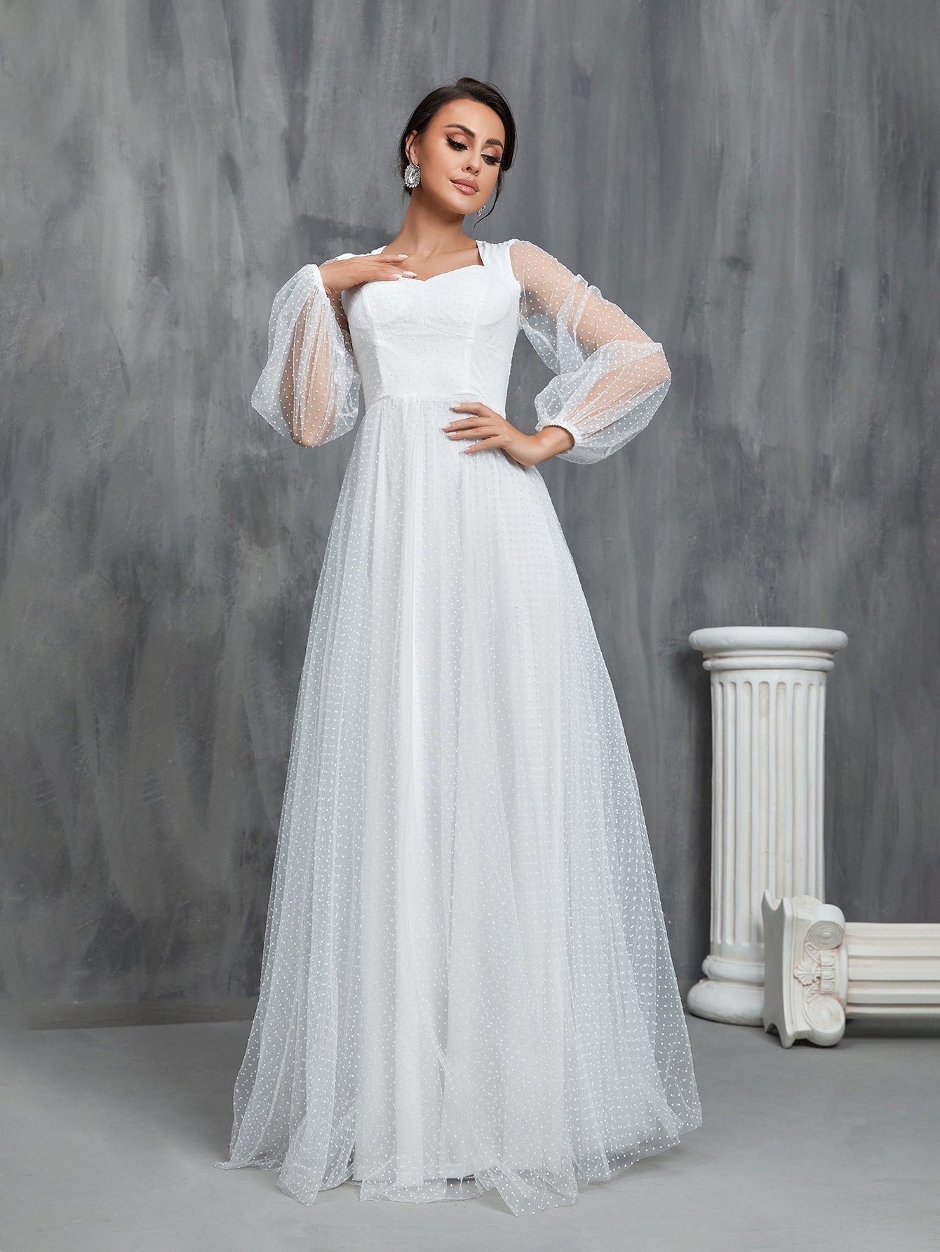 Sweetheart Neck Lantern Sleeve Dobby Mesh Wedding Dress