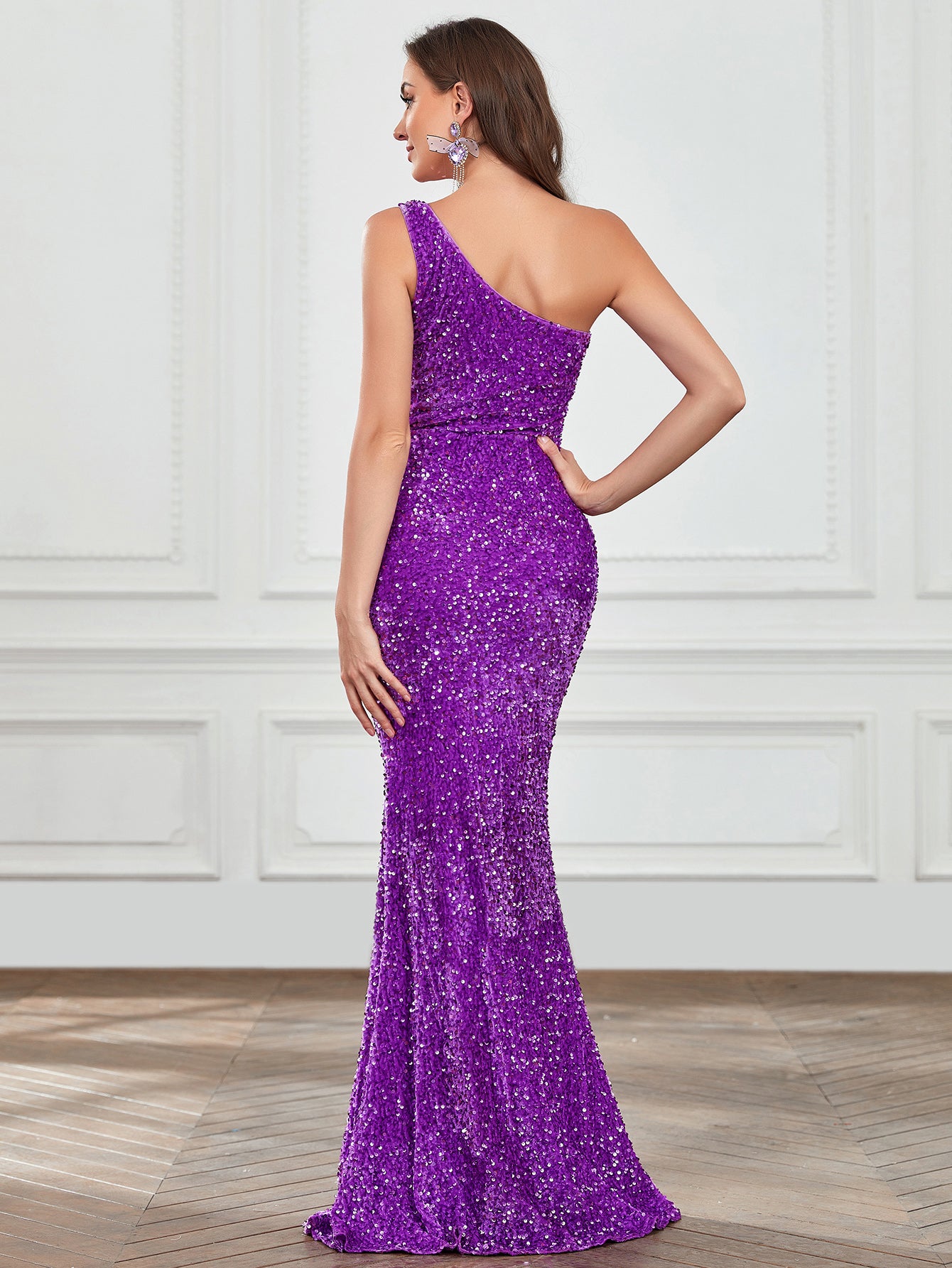 Elegant One Shoulder Sequin Mermaid Dresses