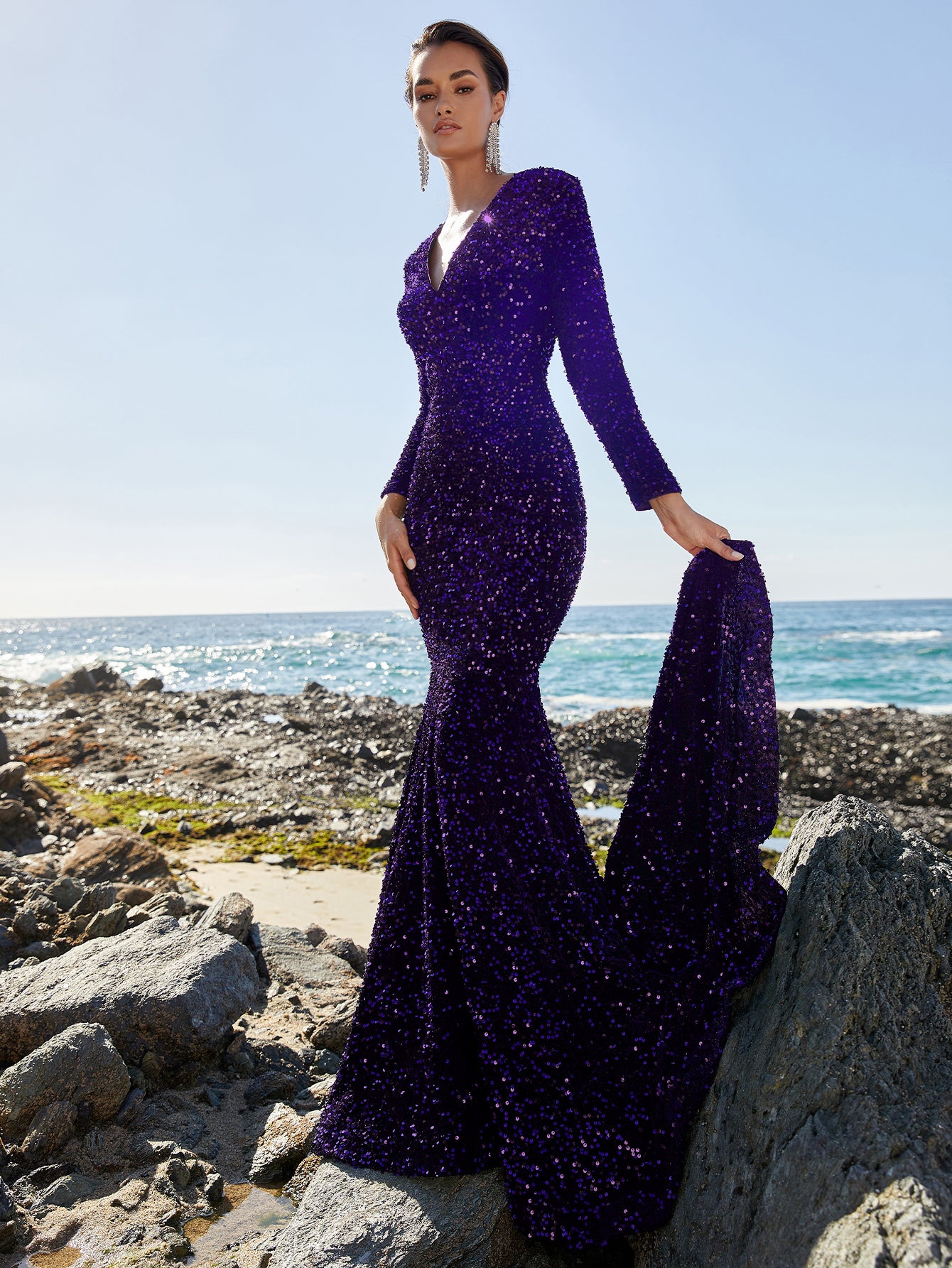 Elegant V Neck Long Sleeve Purple Sequin Prom Dresses