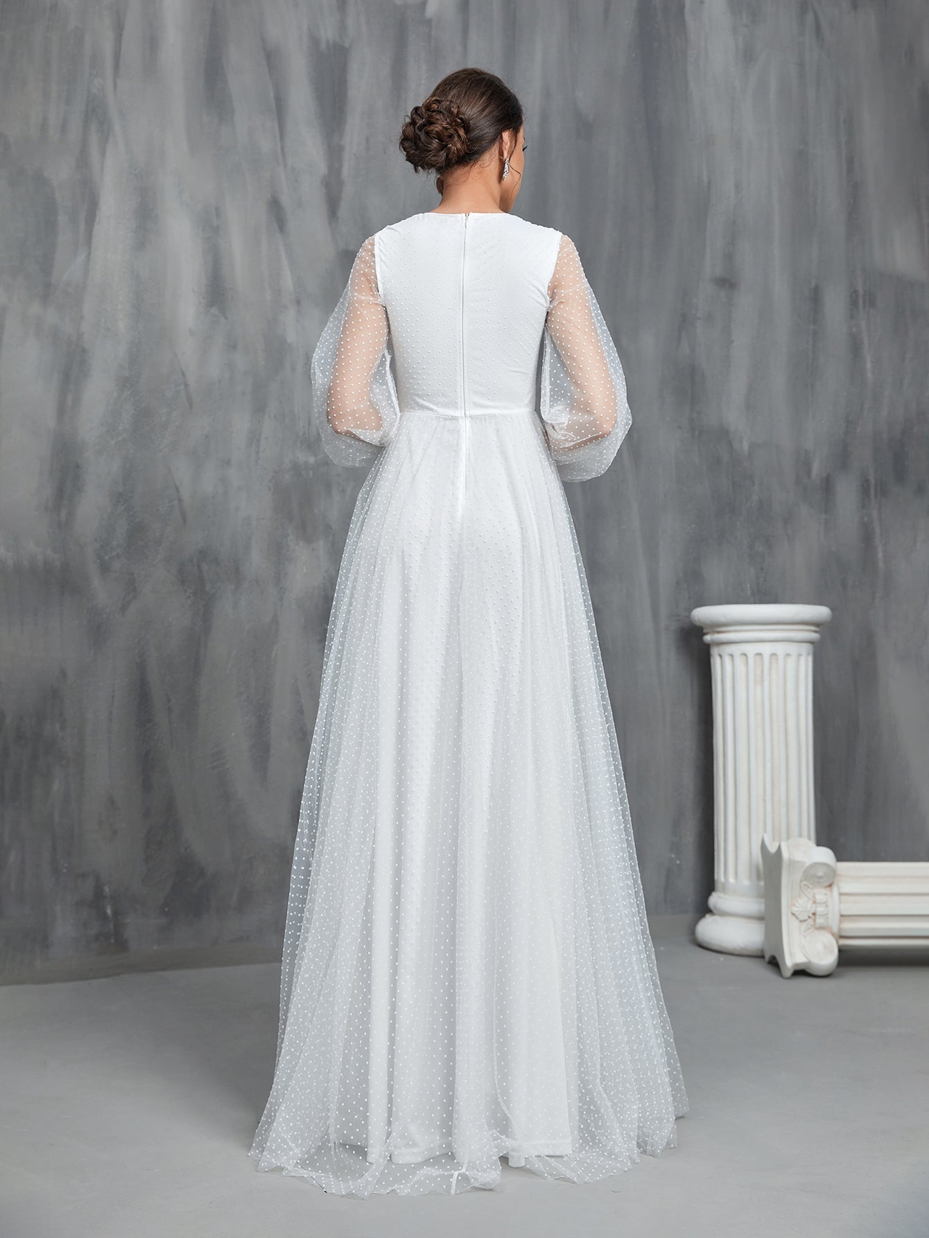 Sweetheart Neck Lantern Sleeve Dobby Mesh Wedding Dress