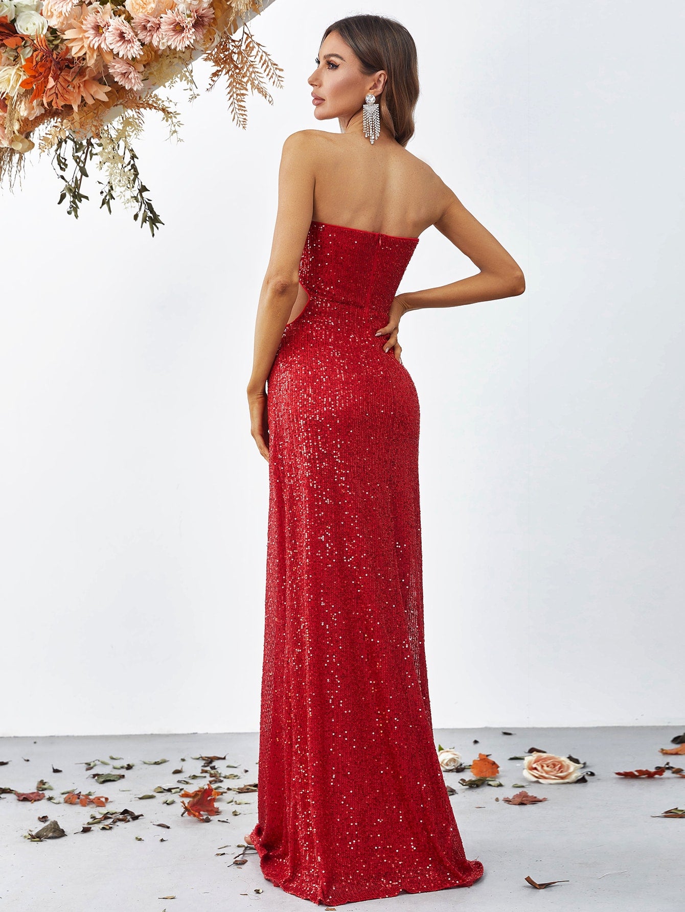 Elegant Tube Sleeveless Sequin Dresses