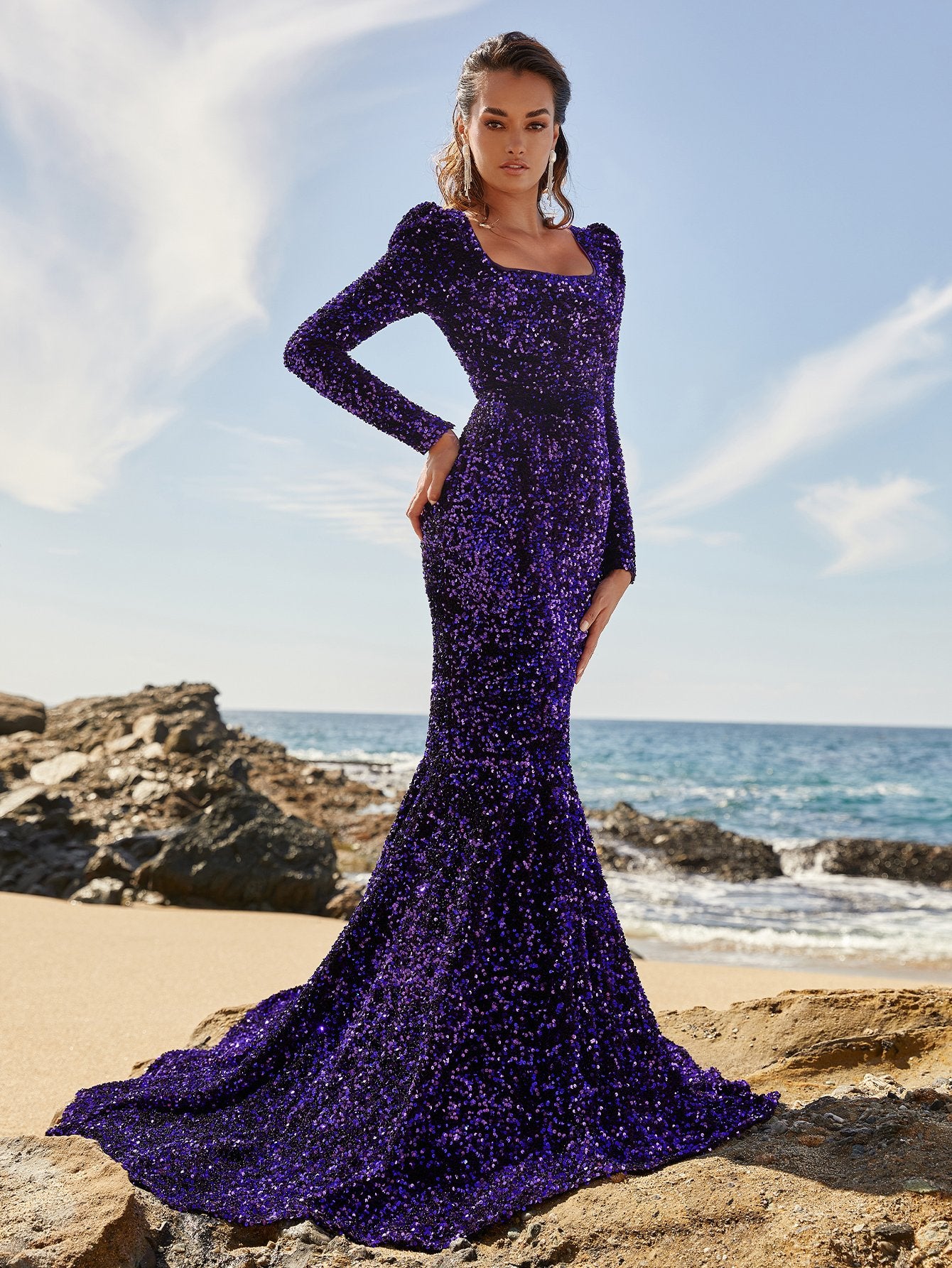 Elegant Square Neck Long Sleeve Sequin Mermaid Prom Gown