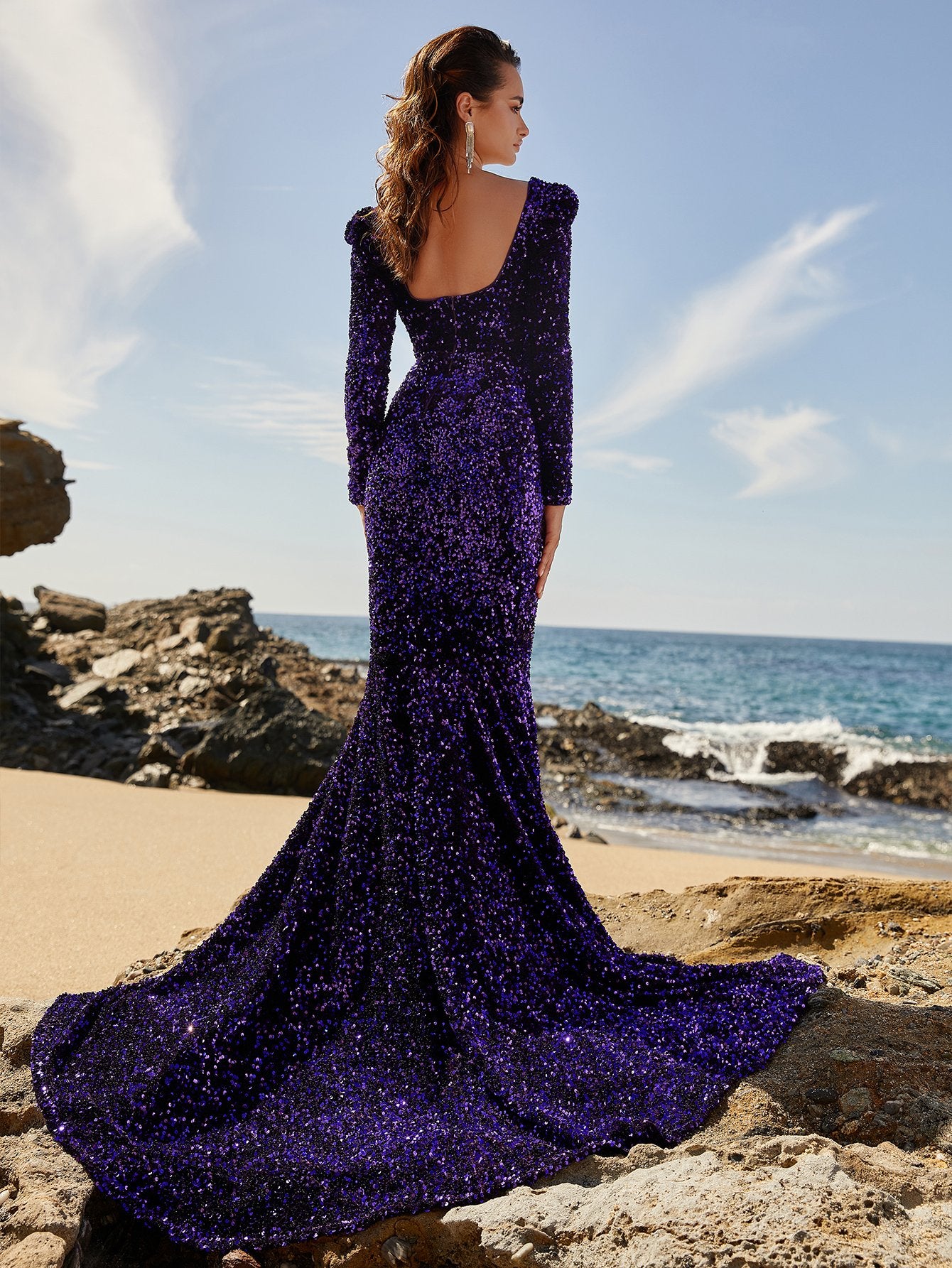 Elegant Square Neck Long Sleeve Sequin Mermaid Prom Gown